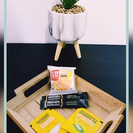 Francois - Superbe T1 - D Au Pied Des Thermes De - Wifi Avec Fibre 内里莱班